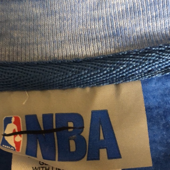 NBA Dallas Mavericks Sweatshirt - Picture 3 of 6